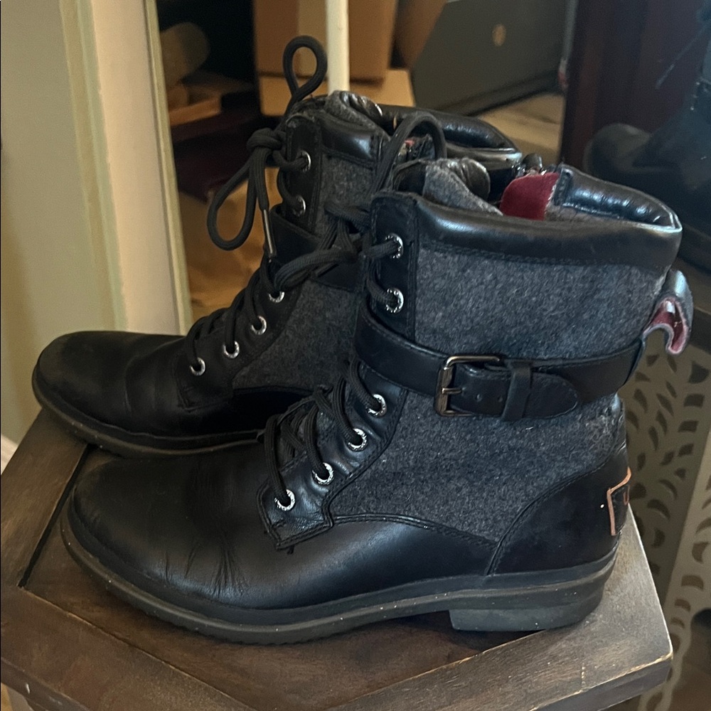 UGG, size 6.5, Women's Black and Gray Lace-Up Kesey Boots - Picture 3 of 14